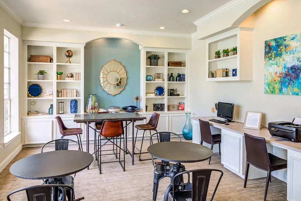 Signature Point Apartment Homes — Photo 3