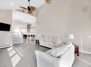 (Undisclosed Address), Long Beach, NY 11561