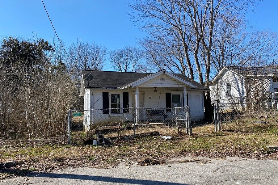 2nd image of 103 Burney Dr