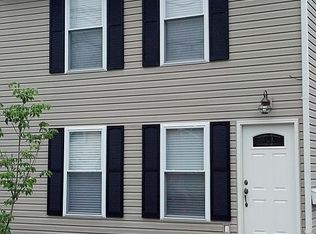 711 N Wakefield St, Arlington, VA 22203