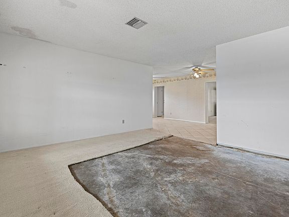 5th image of 740 SW Goodrich Street