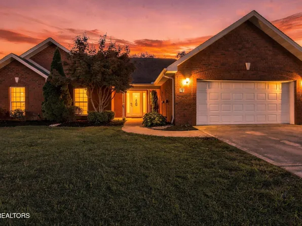 160 Edinburgh Dr, Lenoir City, TN 37771