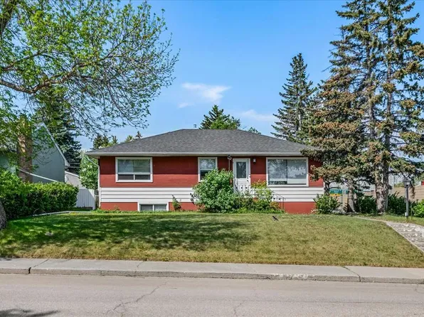 1615 E 22a St NW, Calgary, AB T2N 2N8