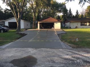W10944 Rodney Dr, Lodi, WI 53555