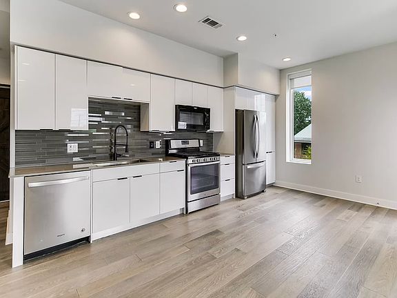 5th image of 1800 E 4th St Unit 247