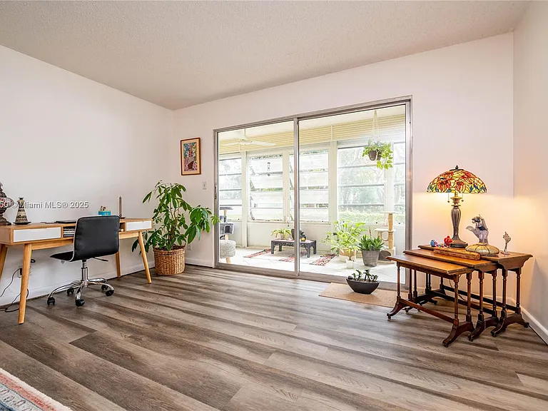 2101 Lucaya Bnd #C1 — Photo 17