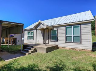 724 Rocky Ridge Flatts Rd, Gainesville, TX 76240