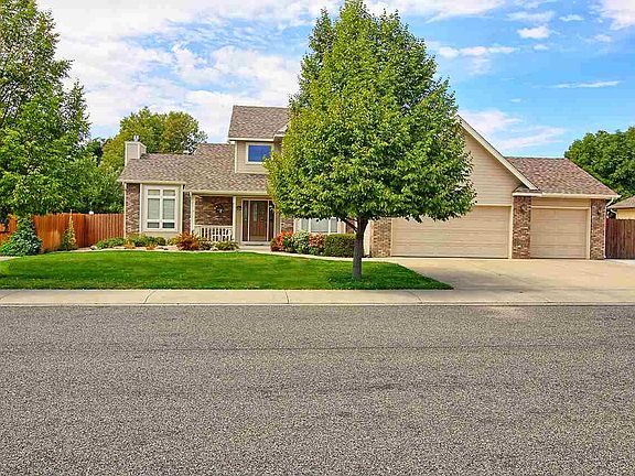 2nd image of 641 E Pagosa Dr