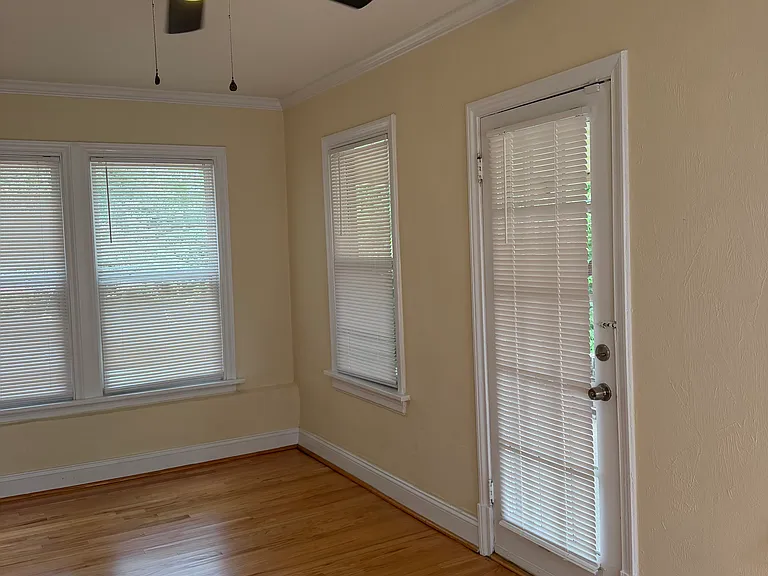 7359 Amherst Ave #1F — Photo 24
