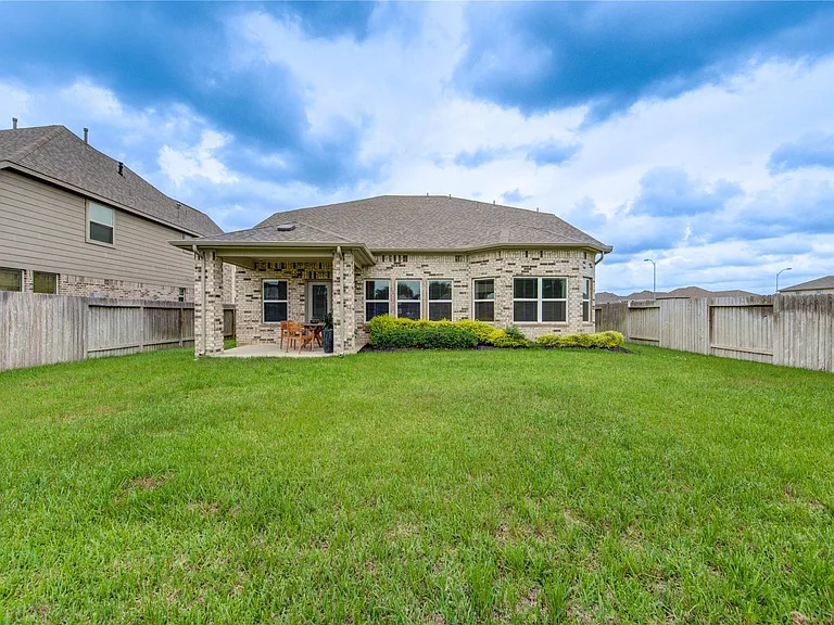 6027 Jenna Way — Photo 48
