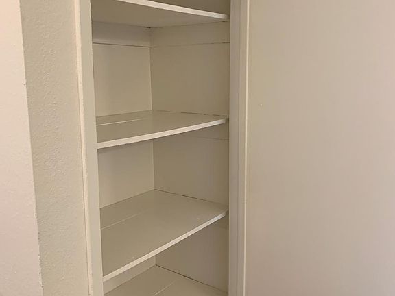 4th image of 114 E 20th St APT 19
