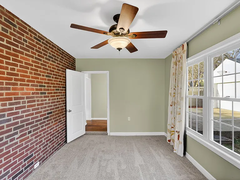 349 Kirks Ln — Photo 13