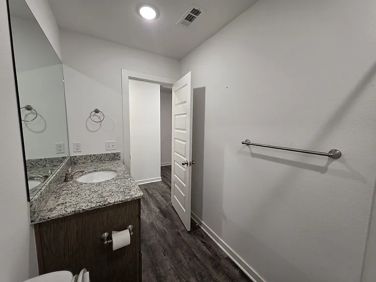 320 Westbrook Ct #1 — Photo 7
