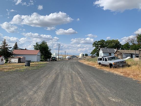 4th image of 301 1st N