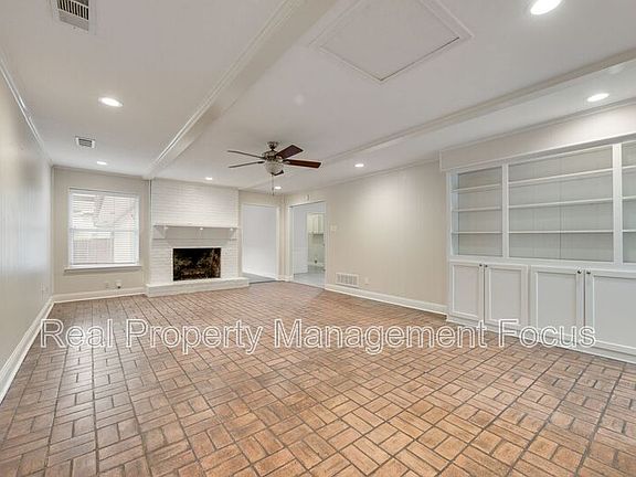 3rd image of 14722 Overview Dr