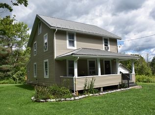 22922 Hobbs Rd, Meadville, PA 16335