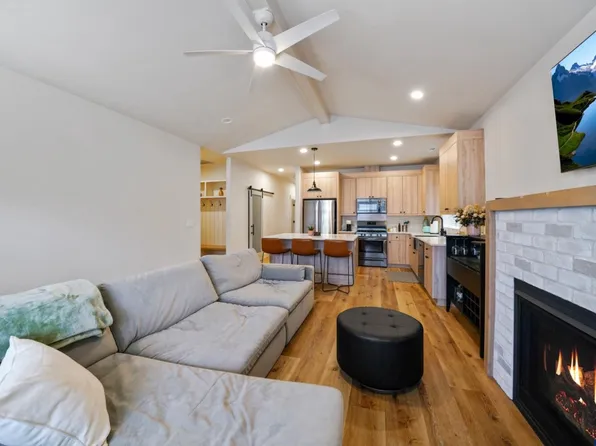 (undisclosed Address), Salem, OR 97301