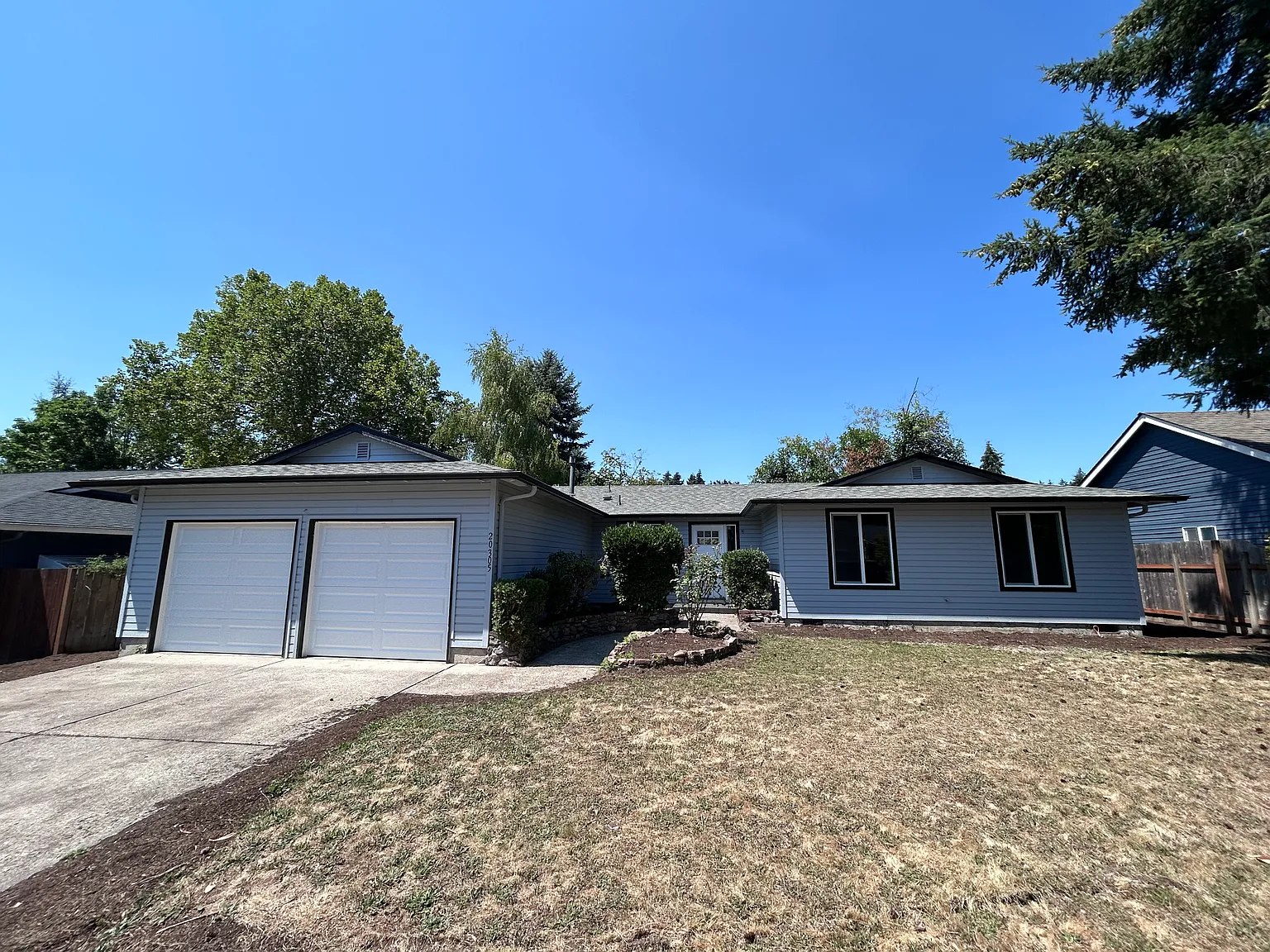 4 bed, 1813 sqft, $3,250 — Photo 1