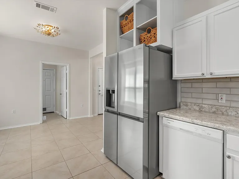 118 Portsmouth Dr #PORTSMOUTH118 — Photo 8