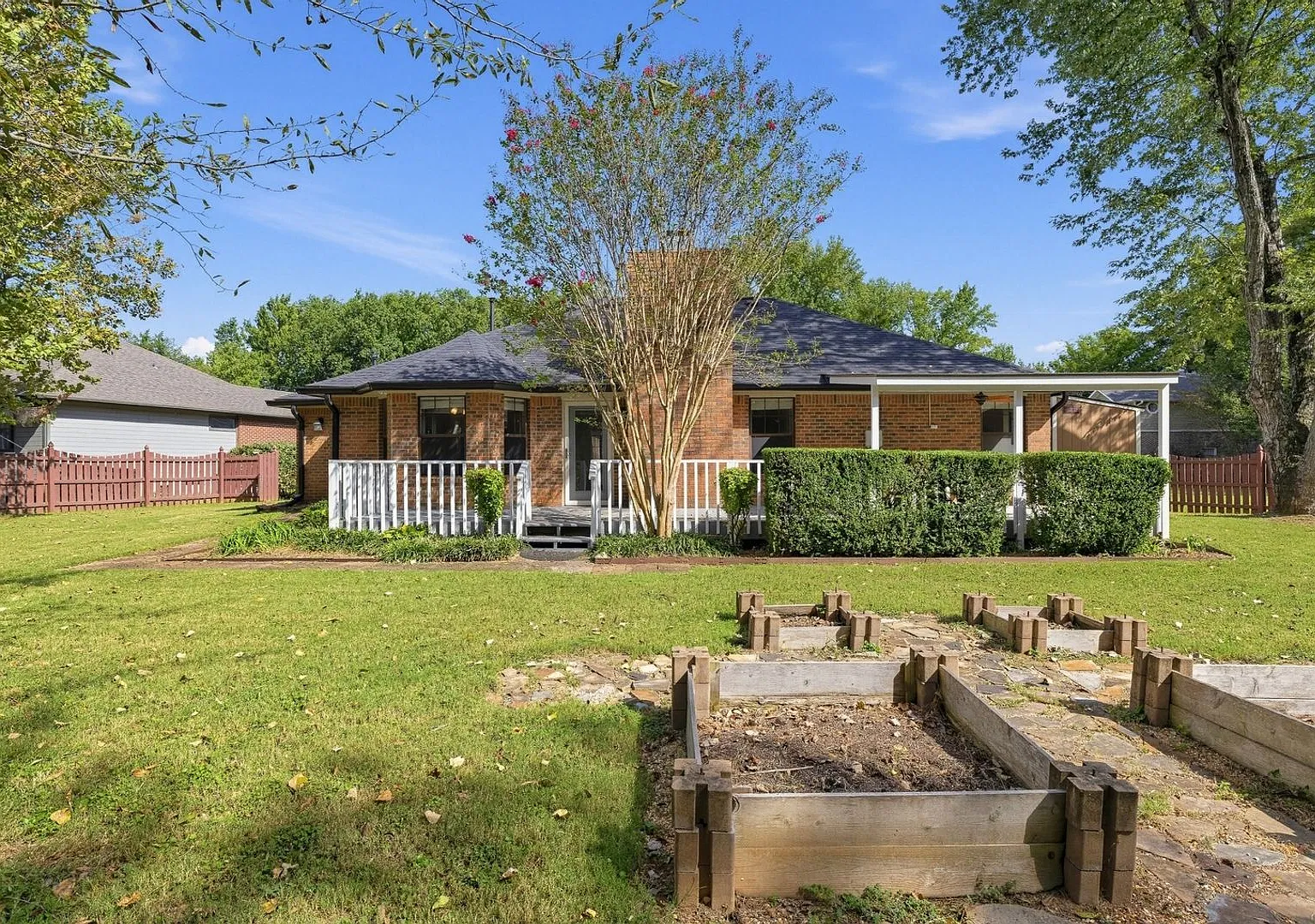 3 Bedroom Home in Madison | Pet Friendly | Community Park — Photo 4