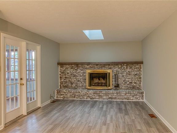 5th image of 9118 Misty Lake Cir