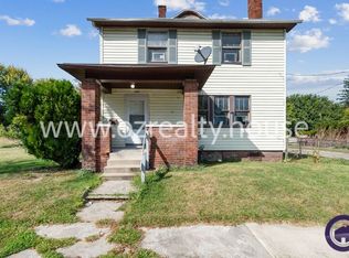 1004 Gordon St, Toledo, OH 43609