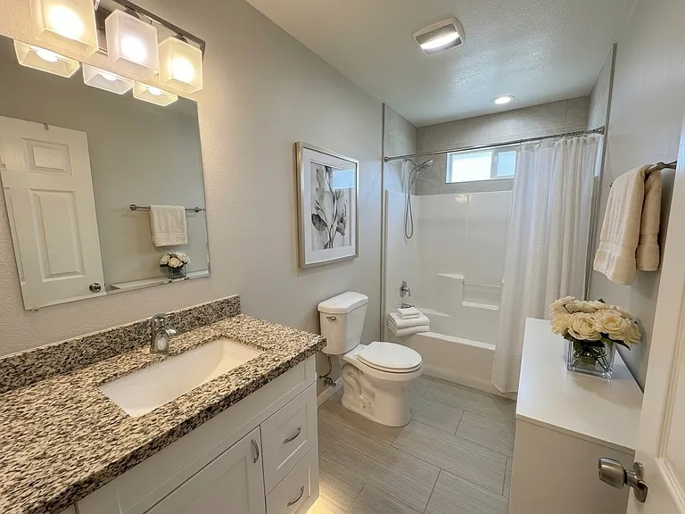 349 S Hidalgo Rd — Photo 8