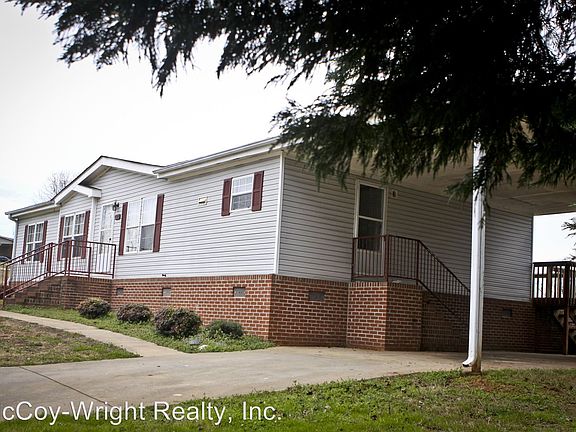 4th image of 203 Lauren Flynn Dr
