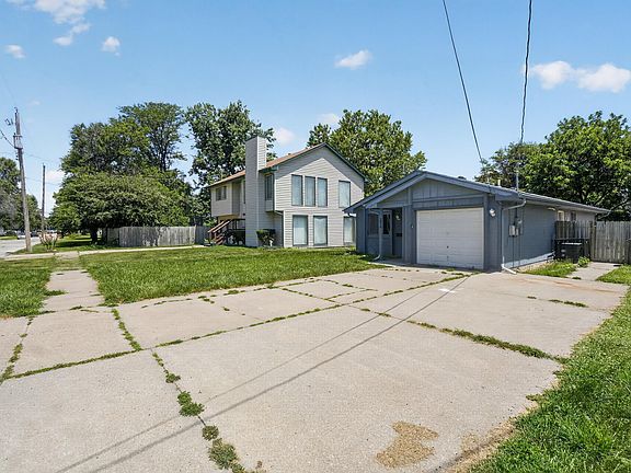 2nd image of 2819 S 9th St