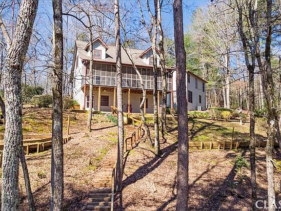2nd image of 36 Mountain River Lane