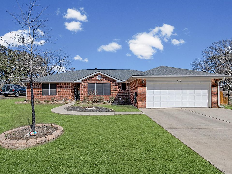 1st image of 130 Cora St