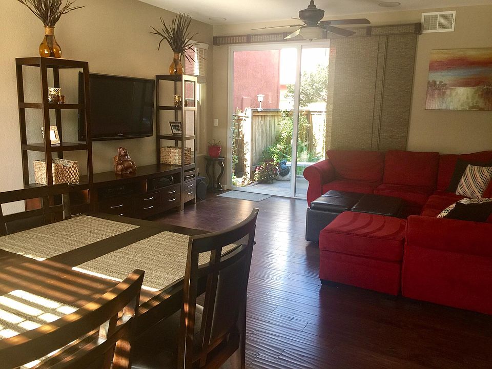 1st image of 808 Sinter Ln