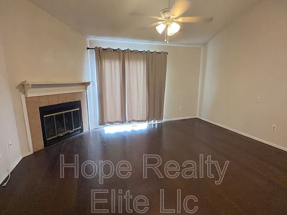 4th image of 4537 Lamplighter Cir