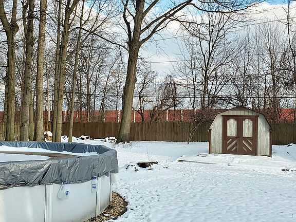 5th image of 7173 Buchanan Ct