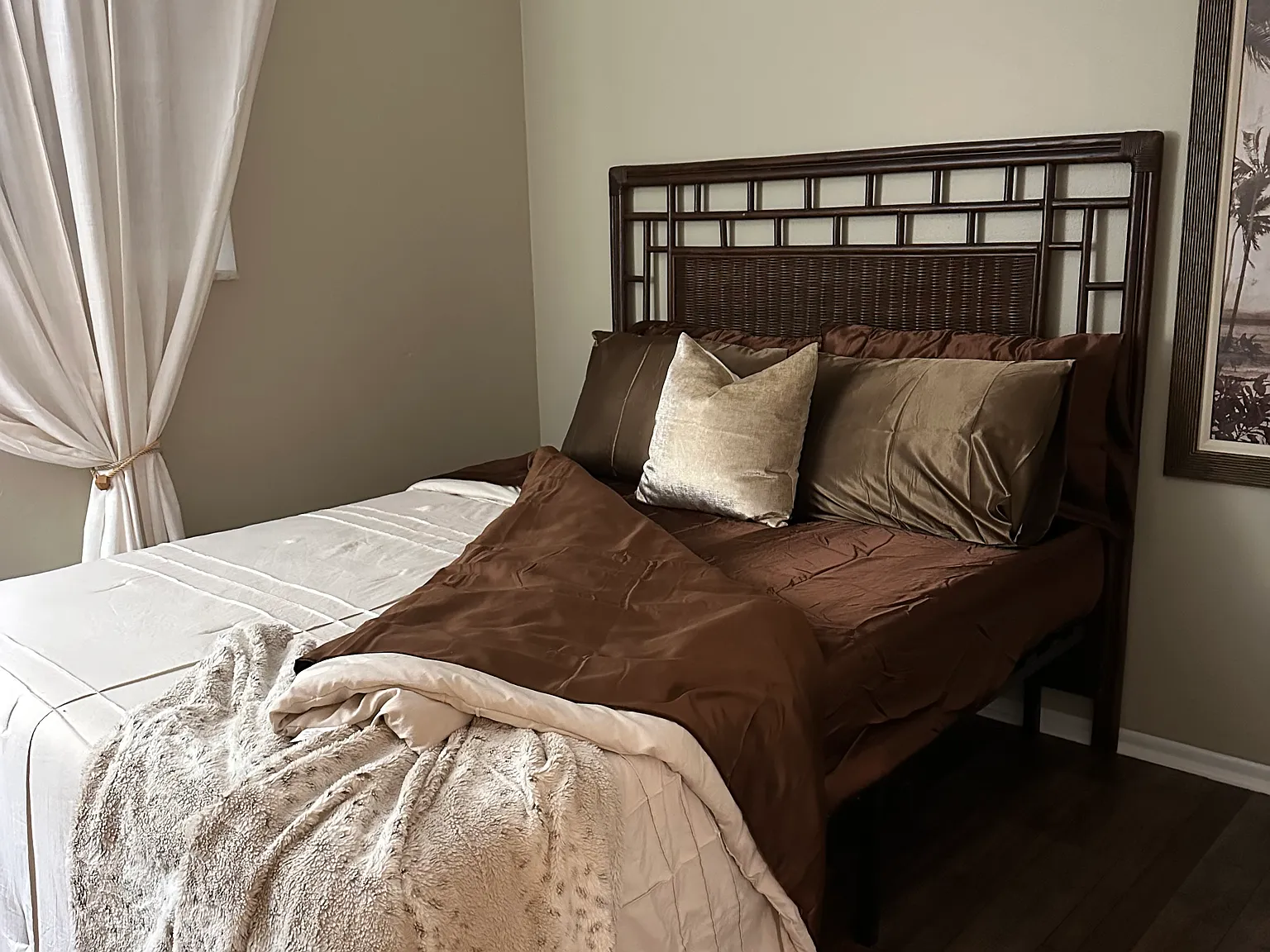 2 bed, 1200 sqft, $2,200 — Photo 3
