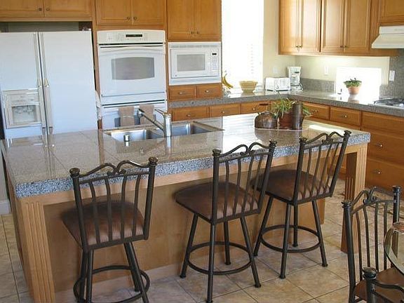 5th image of 18100 Llagas Creek Dr