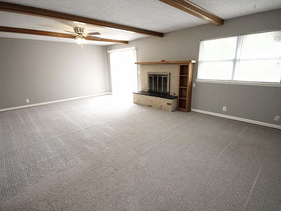 4th image of 443 Sundown Dr