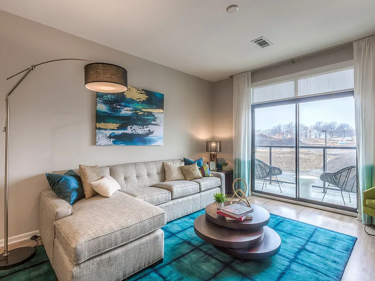 The Royale at CityPlace — Photo 45