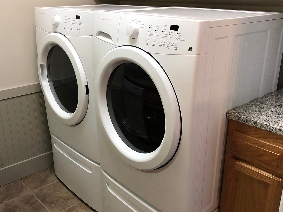 1st image of 3564 Birchview Ct SE #603