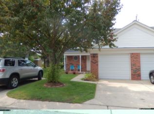7435 N Kingston Ct #25, Westland, MI 48185
