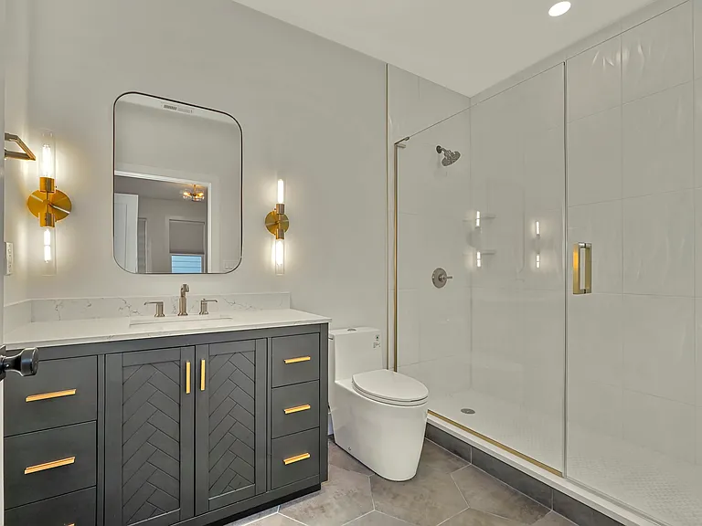 214 Havre St #1 — Photo 6
