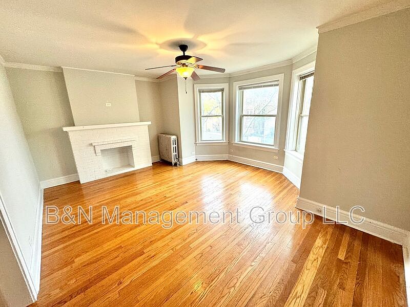 1st image of 4893 N Hermitage Ave APT 2