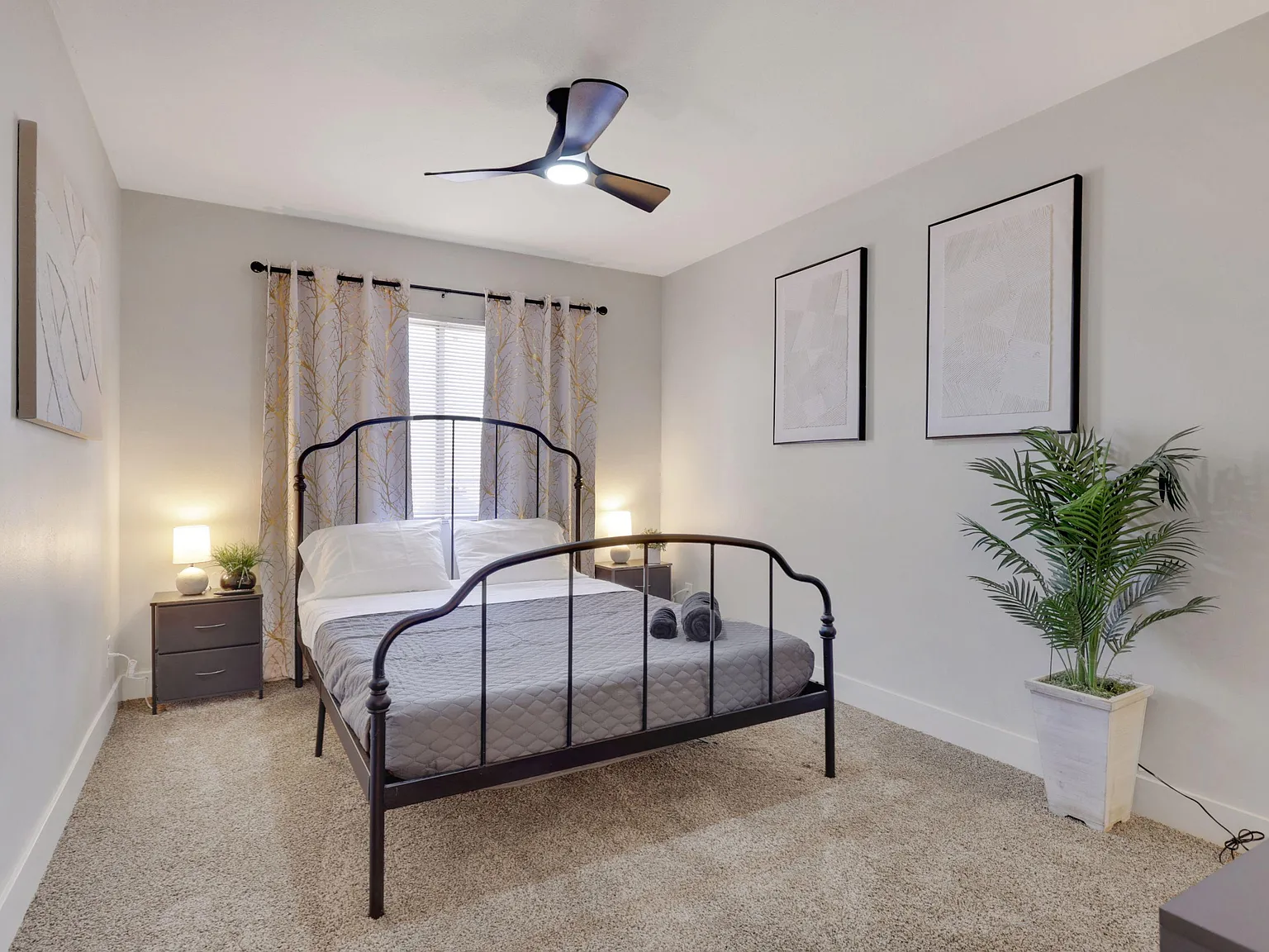 4 bed, 2.0 bath, 1676 sqft, $957 — Photo 2
