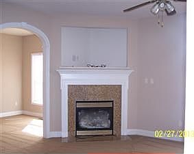 2nd image of 534 Madison St