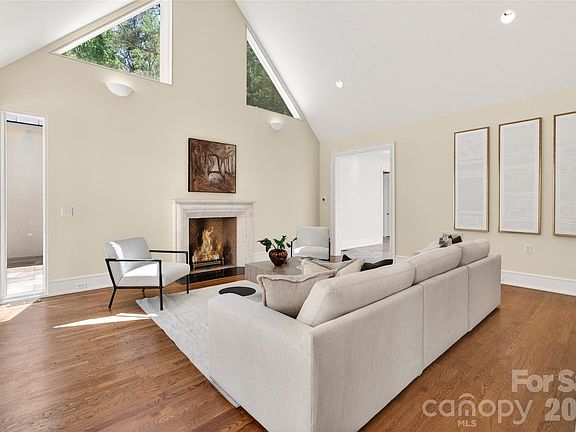 5th image of 606 Ardrey Cir