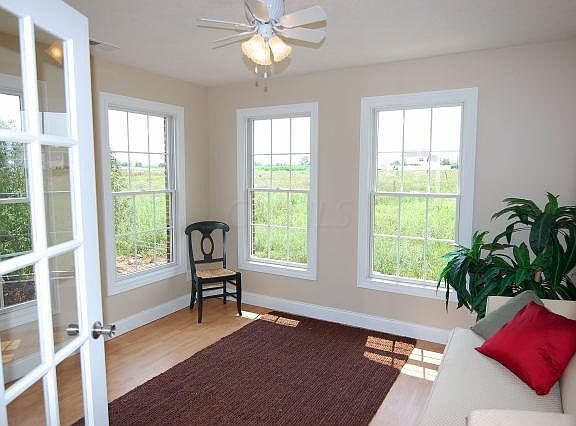 5th image of 143 Coates Ct