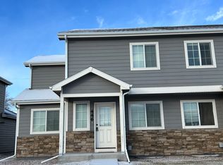 446 Cribbon Ave, Cheyenne, WY 82007