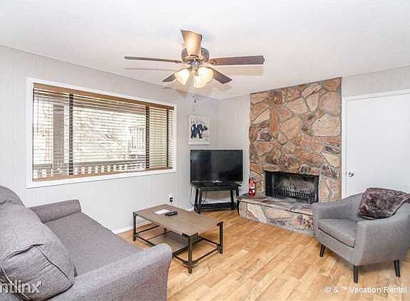 Welcome to Pinetree 215!