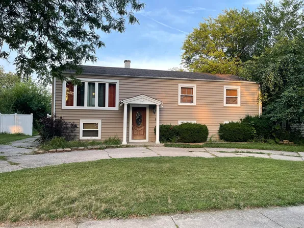 7731 Taney Pl, Merrillville, IN 46410