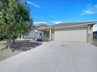 2289 Fernhill Dr, New Braunfels, TX 78130